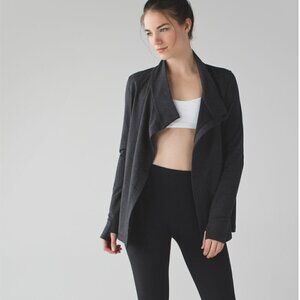 Lululemon Coast Wrap II Heathered Black